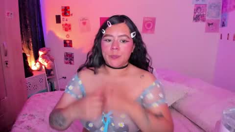 Snapshot of stephanifox chatting on 12-29-24, 04:38 Stephanie online show from 12-29-24, 04:38