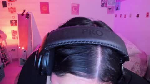 Snapshot of stephanifox chatting on 01-15-25, 02:06 Stephanie online show from 01-15-25, 02:06