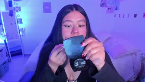 Snapshot of stephanifox chatting on 01-18-25, 02:47 Stephanie online show from 01-18-25, 02:47