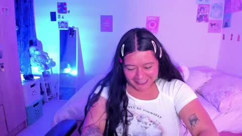 Snapshot of stephanifox chatting on 01-21-25, 03:26 Stephanie online show from 01-21-25, 03:26