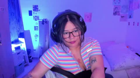 Snapshot of stephanifox chatting on 01-25-25, 07:06 Stephanie online show from 01-25-25, 07:06