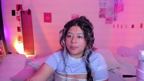 Snapshot of stephanifox chatting on 02-07-25, 07:29 Stephanie online show from 02-07-25, 07:29