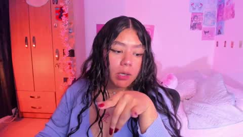 Snapshot of stephanifox chatting on 02-12-25, 12:05 Stephanie online show from 02-12-25, 12:05