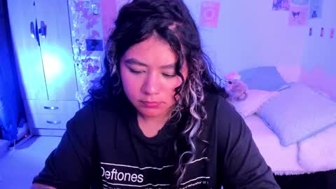 Snapshot of stephanifox chatting on 02-24-25, 03:33 Stephanie online show from 02-24-25, 03:33