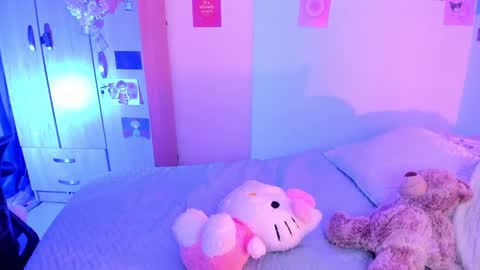 Snapshot of stephanifox chatting on 02-26-25, 02:48 Stephanie online show from 02-26-25, 02:48