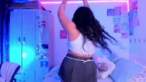 Snapshot of stephanifox chatting on 03-06-25, 05:03 Stephanie online show from 03-06-25, 05:03