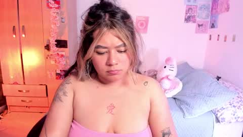 Snapshot of stephanifox chatting on 03-12-25, 04:08 Stephanie online show from 03-12-25, 04:08