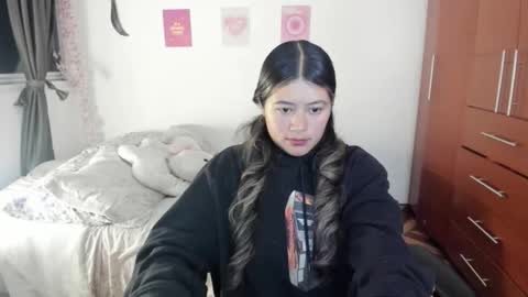 Snapshot of stephanifox chatting on 11-21-25, 01:48 Stephanie online show from 11-21-25, 01:48