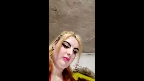 Stephany online show from 04-10-26, 06:45
