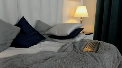 stephany_owens online show from 12-20-24, 10:00