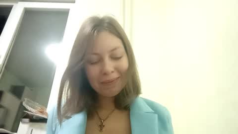 Snapshot of stephanyfuerte chatting on 12-04-25, 05:43 Jessica online show from 12-04-25, 05:43