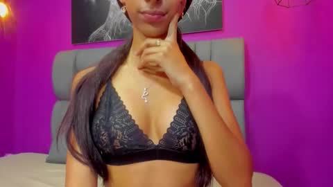 Snapshot of stephanyholland chatting on 12-16-25, 08:58 Sthep online show from 12-16-25, 08:58