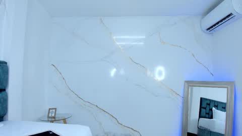 Stefanny online show from 11-21-25, 11:47