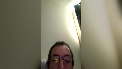 Snapshot of stephenbrown79 chatting on 06-17-26, 07:15 stephenbrown79 online show from 06-17-26, 07:15
