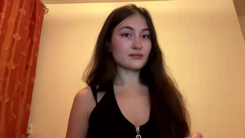 Snapshot of stephieq chatting on 01-09-26, 08:43 Stephanie online show from 01-09-26, 08:43