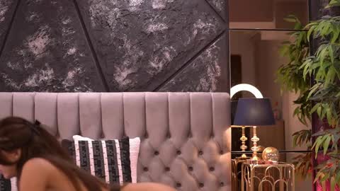 Steph online show from 04-18-26, 02:54