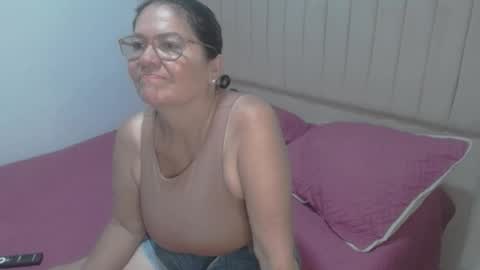 Angie mature online show from 04-12-26, 11:32