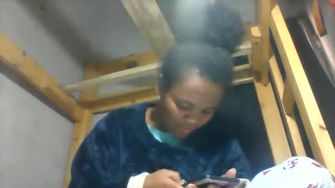 sterina0102 online show from 06-11-26, 09:18