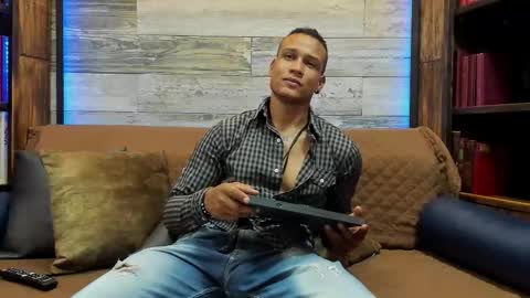    online show from 03-04-26, 08:59