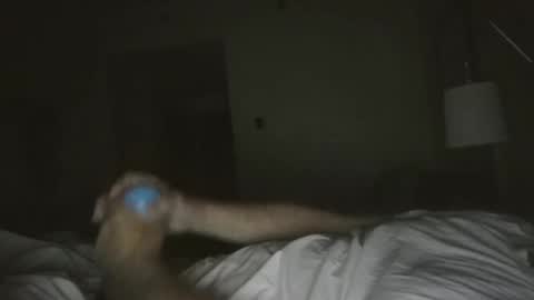 Snapshot of steve093066 chatting on 10-02-25, 09:05 Steve online show from 10-02-25, 09:05