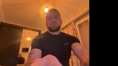 Snapshot of steve897819 chatting on 11-20-25, 10:09 steve897819 online show from 11-20-25, 10:09