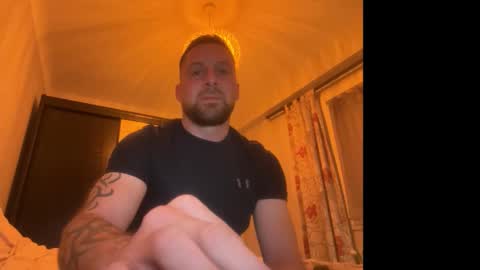 Snapshot of steve897819 chatting on 11-22-25, 10:31 steve897819 online show from 11-22-25, 10:31