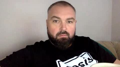 Snapshot of steve__1980 chatting on 11-17-25, 09:04 steve__1980 online show from 11-17-25, 09:04