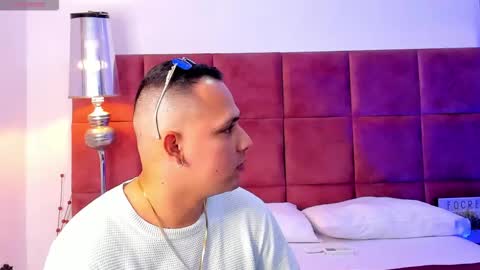 steve__ross online show from 12-15-25, 04:17