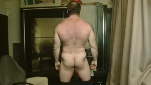 Snapshot of stevebulkzor chatting on 01-15-26, 12:48 Steve Oakenshield son of John son of Vasyl online show from 01-15-26, 12:48