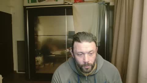 Snapshot of stevebulkzor chatting on 02-19-26, 10:39 Steve Oakenshield son of John son of Vasyl online show from 02-19-26, 10:39