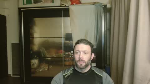 Snapshot of stevebulkzor chatting on 03-13-26, 12:28 Steve Oakenshield son of John son of Vasyl online show from 03-13-26, 12:28