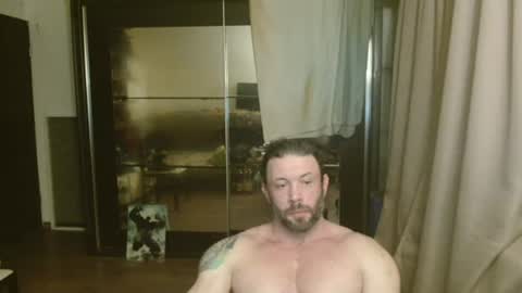 Snapshot of stevebulkzor chatting on 06-15-26, 08:22 Steve Oakenshield son of John son of Vasyl online show from 06-15-26, 08:22