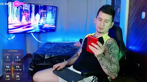 Snapshot of steven__tayler chatting on 03-03-26, 02:39 Steven Tayler online show from 03-03-26, 02:39