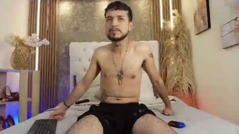 Snapshot of steven_skiing chatting on 07-16-26, 04:07 STEVEN online show from 07-16-26, 04:07