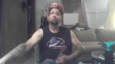 Snapshot of steveneg13 chatting on 03-01-25, 12:23 Steveneg13 online show from 03-01-25, 12:23