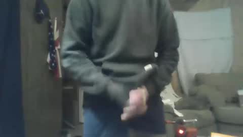 Snapshot of steveneg13 chatting on 03-06-25, 12:19 Steveneg13 online show from 03-06-25, 12:19