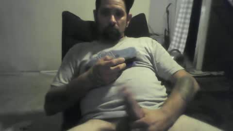 Snapshot of steveneg13 chatting on 10-18-25, 09:21 Steveneg13 online show from 10-18-25, 09:21