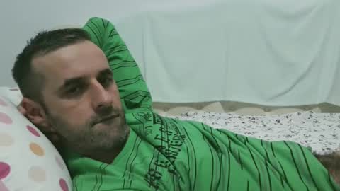 stevenpit online show from 12-17-24, 04:32