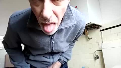 stevenx1974 online show from 12-13-24, 11:34