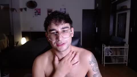 Snapshot of steveoceanbeanhuge chatting on 06-15-26, 06:32 Alex online show from 06-15-26, 06:32