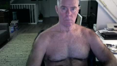 stevetwo online show from 01-09-25, 03:44