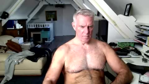 stevetwo online show from 03-25-26, 01:28