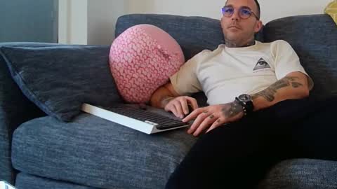 Snapshot of stevie_rae chatting on 10-14-25, 12:17 stevie_rae online show from 10-14-25, 12:17