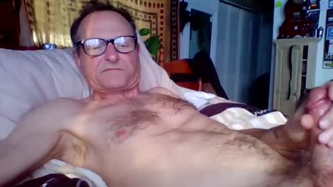 Snapshot of steviehard7 chatting on 02-08-25, 11:24 steviehard7 online show from 02-08-25, 11:24