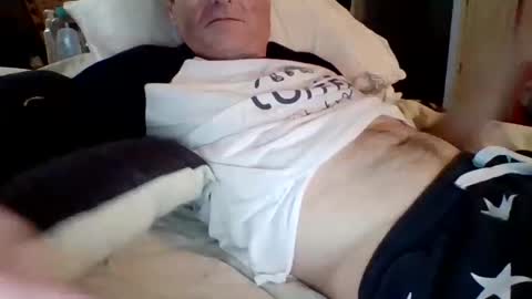 Snapshot of steviehard7 chatting on 02-10-25, 02:41 steviehard7 online show from 02-10-25, 02:41