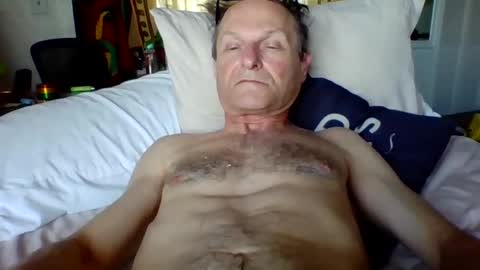 Snapshot of steviehard7 chatting on 02-10-25, 06:35 steviehard7 online show from 02-10-25, 06:35