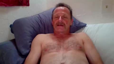 Snapshot of steviehard7 chatting on 09-21-25, 05:09 steviehard7 online show from 09-21-25, 05:09