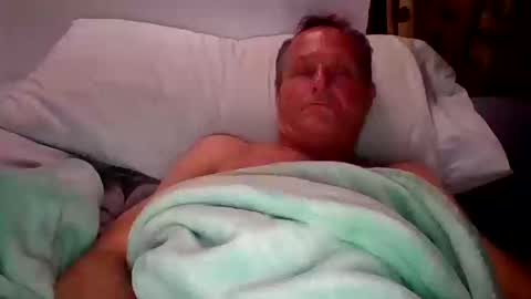 Snapshot of steviehard7 chatting on 10-14-25, 08:48 steviehard7 online show from 10-14-25, 08:48