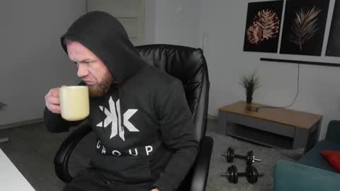 Snapshot of stewart_benzo chatting on 01-09-26, 07:11 Stewart Barnz online show from 01-09-26, 07:11