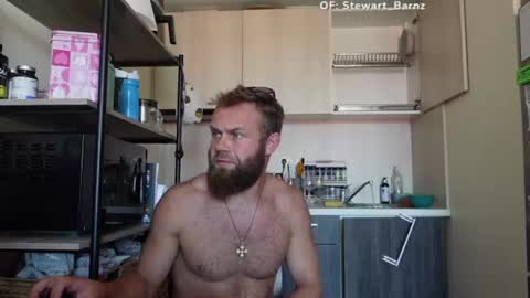Snapshot of stewart_benzo chatting on 07-17-26, 08:21 Stewart Barnz online show from 07-17-26, 08:21